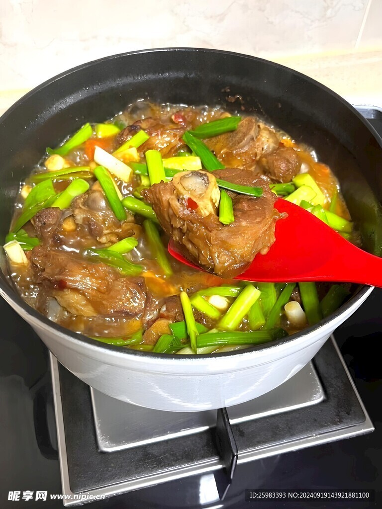 炖羊肉