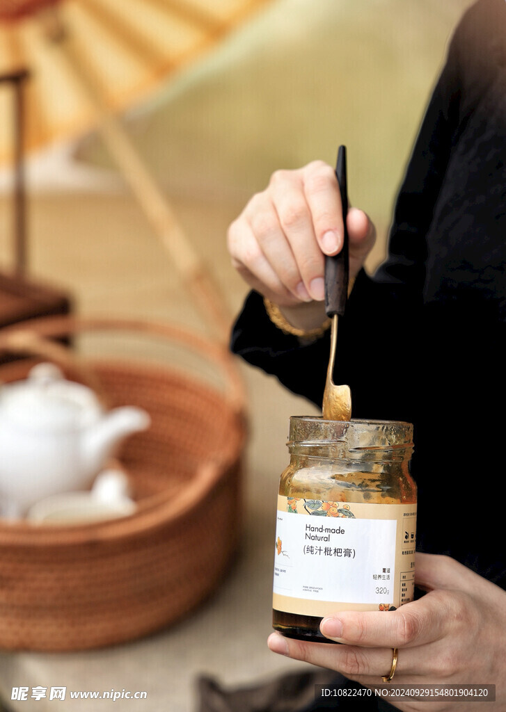 纯汁枇杷膏