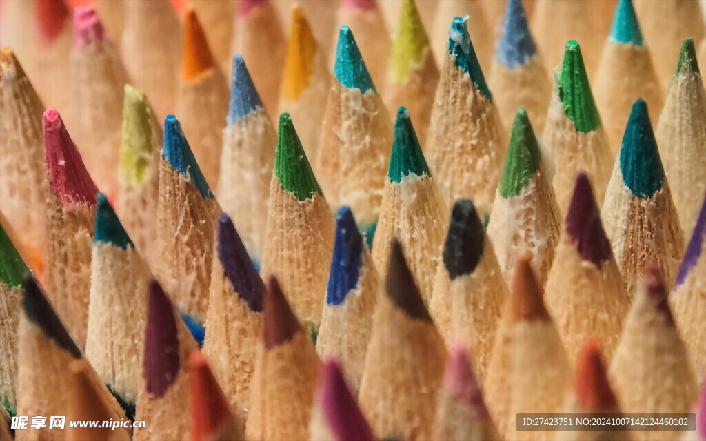 许多铅笔