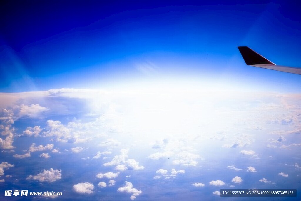 天空平流层大气层云层彩霞