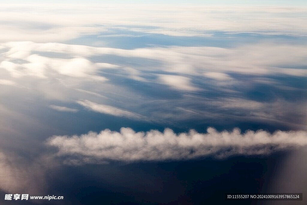 天空平流层大气层云层彩霞