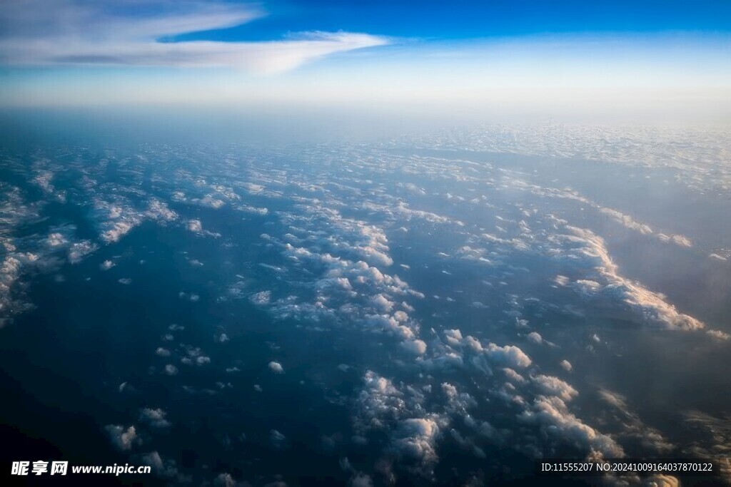 天空平流层大气层云层彩霞