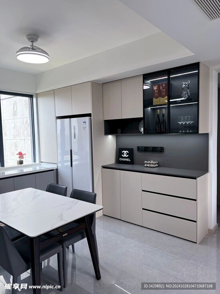 室内设计全屋定制衣服厨房卧室柜