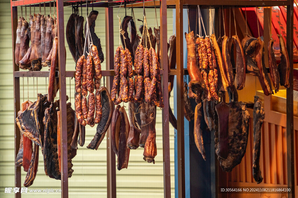 新鲜腊肉美食