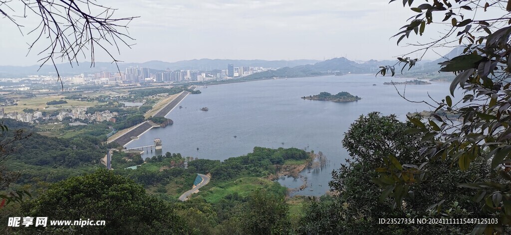 远足径沿途远眺
