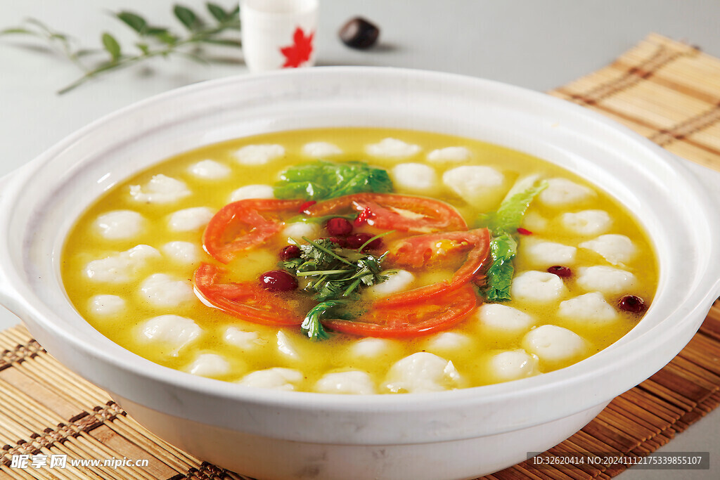 鸡汤鱼丸 