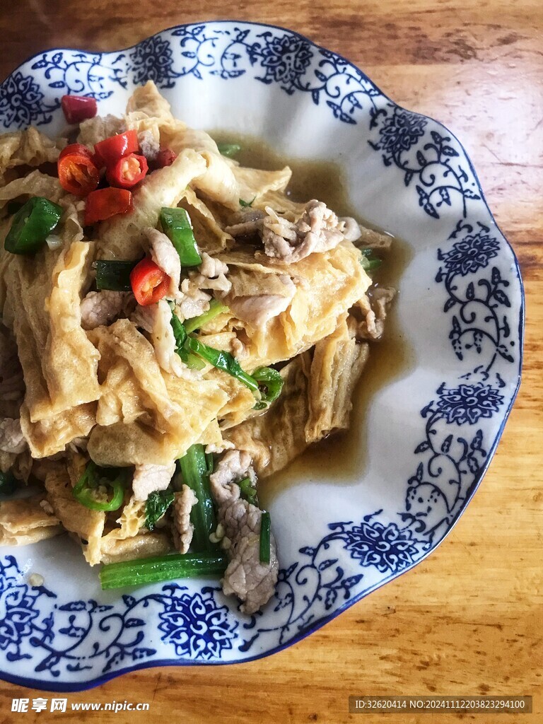 腐竹炒肉