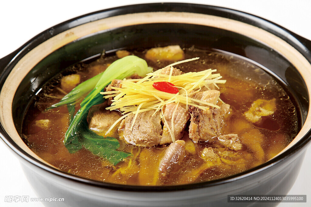 鹅肉煲