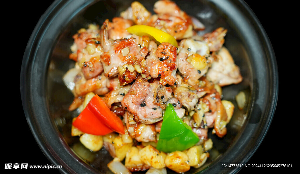 砂锅土豆鸡肉