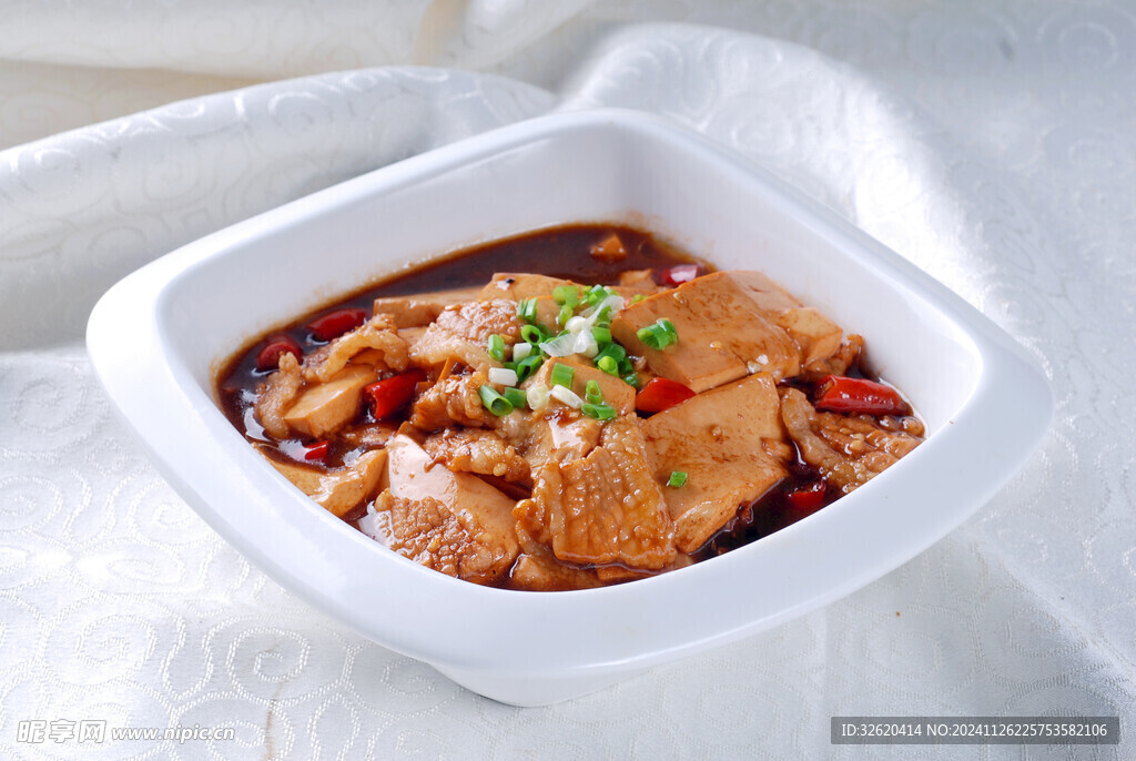 肉片烧豆腐