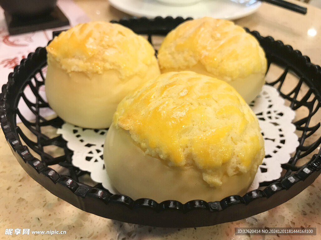 菠萝油
