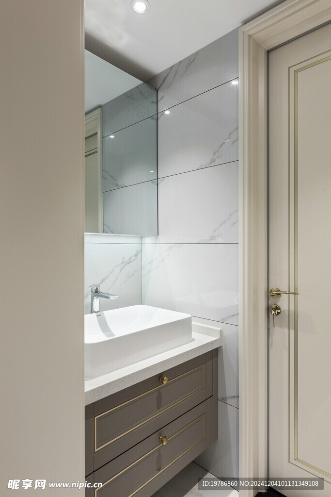 干湿分离卫生间