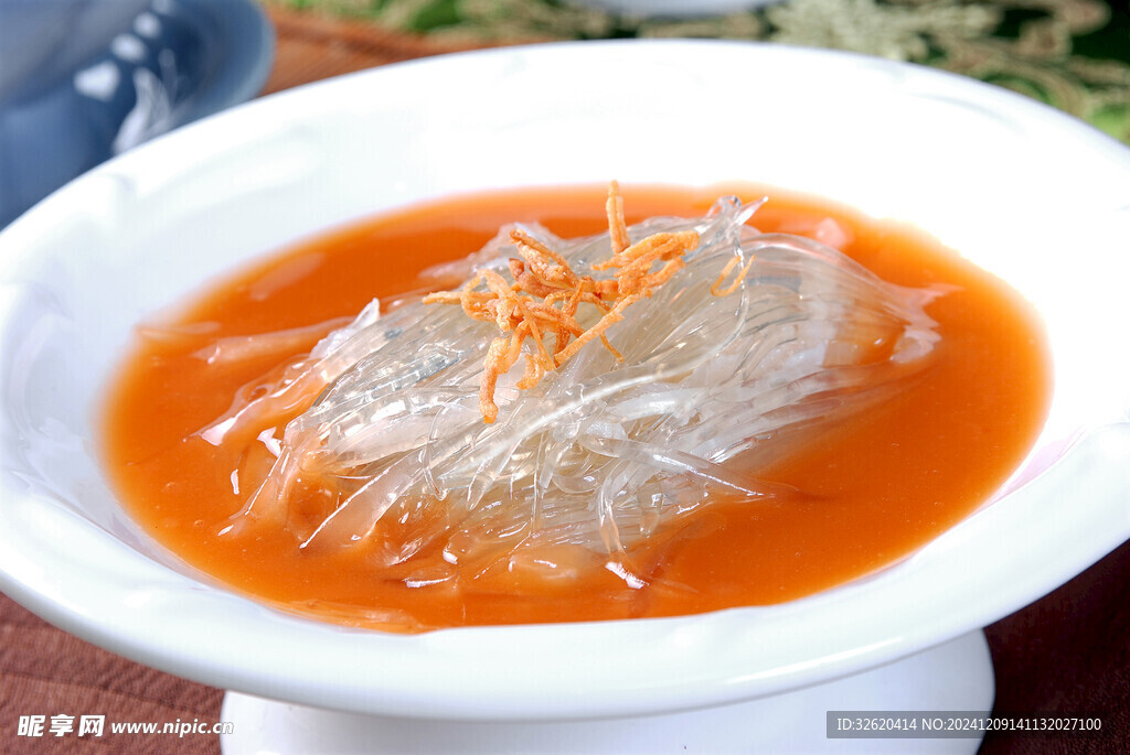 鲍汁海虎翅