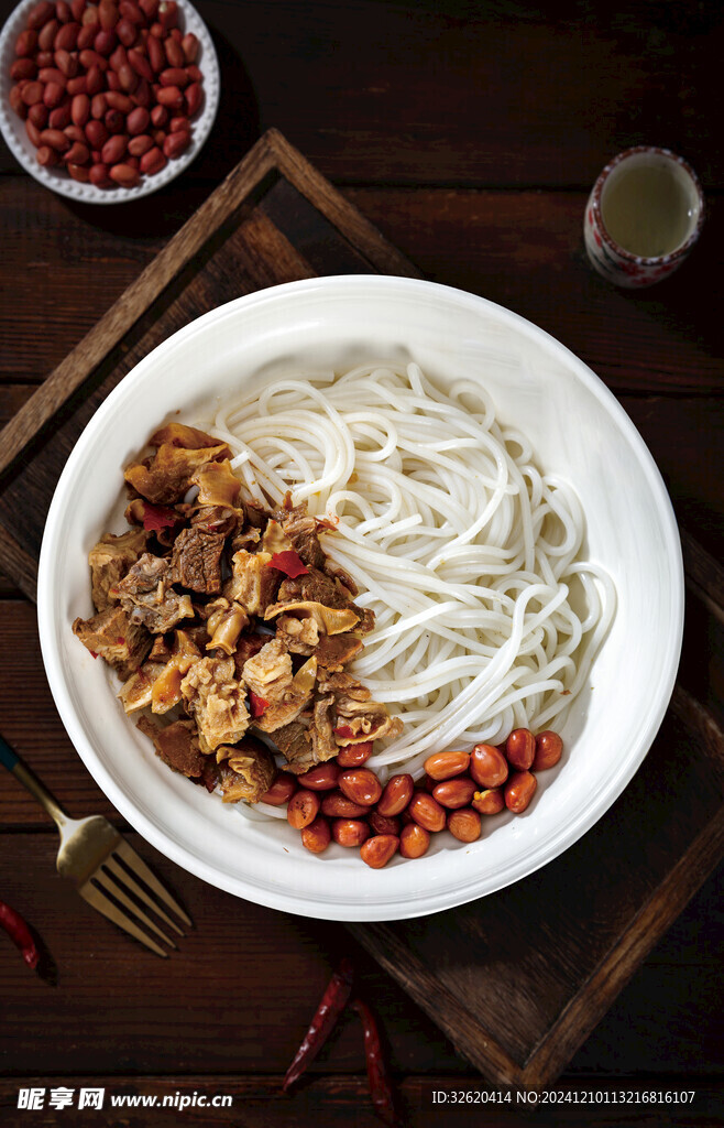 牛腩粉