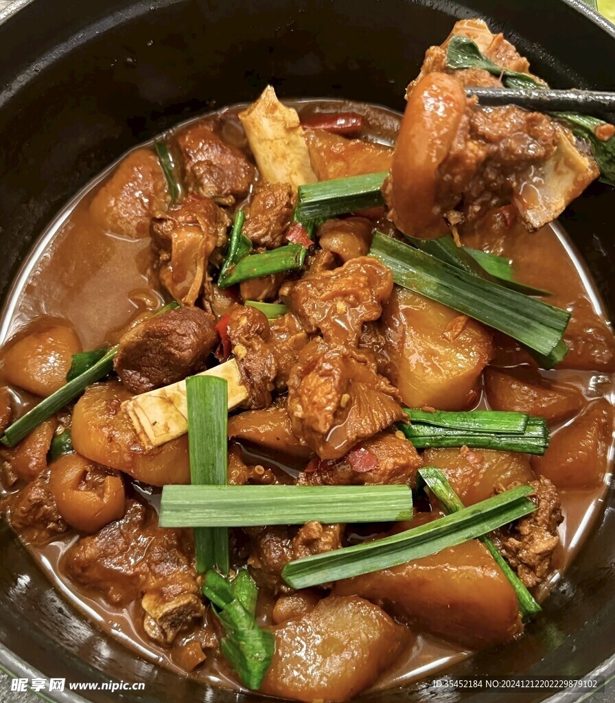 炖羊肉