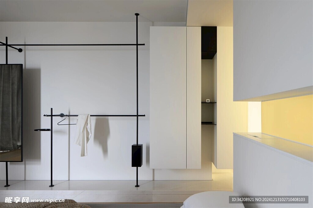 夹吊设计高级感装修木制品定制柜