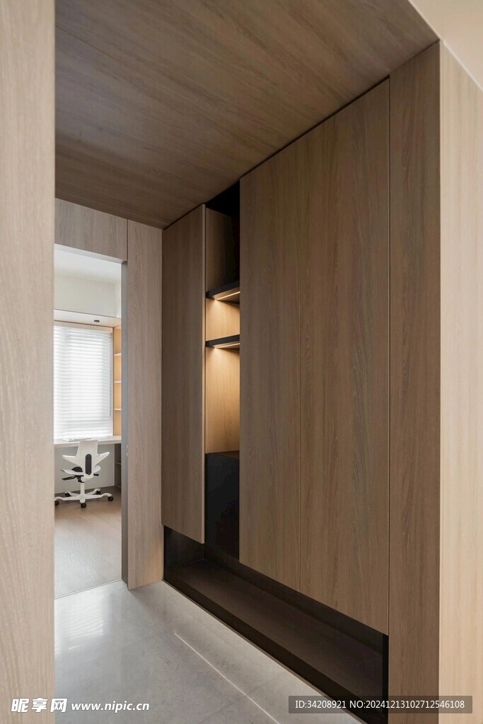 夹吊设计高级感装修木制品定制柜