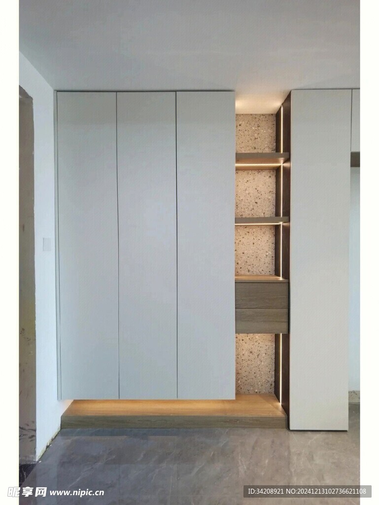 夹吊设计高级感装修木制品定制柜