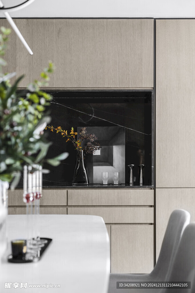 围合高级感装修木作厨房餐边柜子