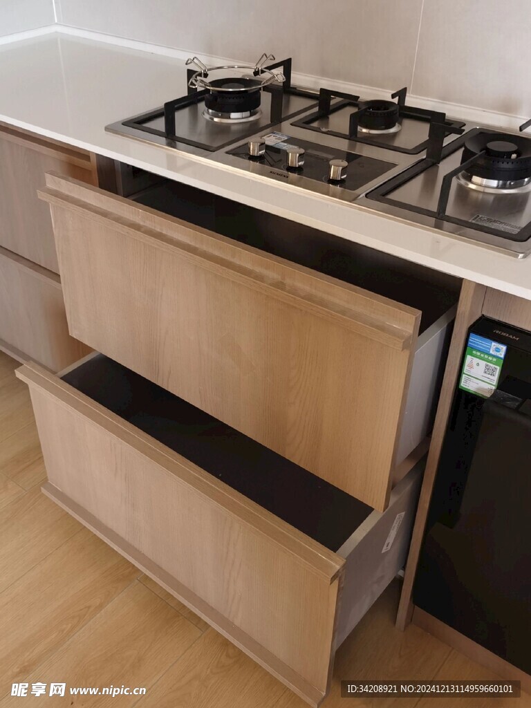 骨骼线胡桃木复古中式风格柜子门