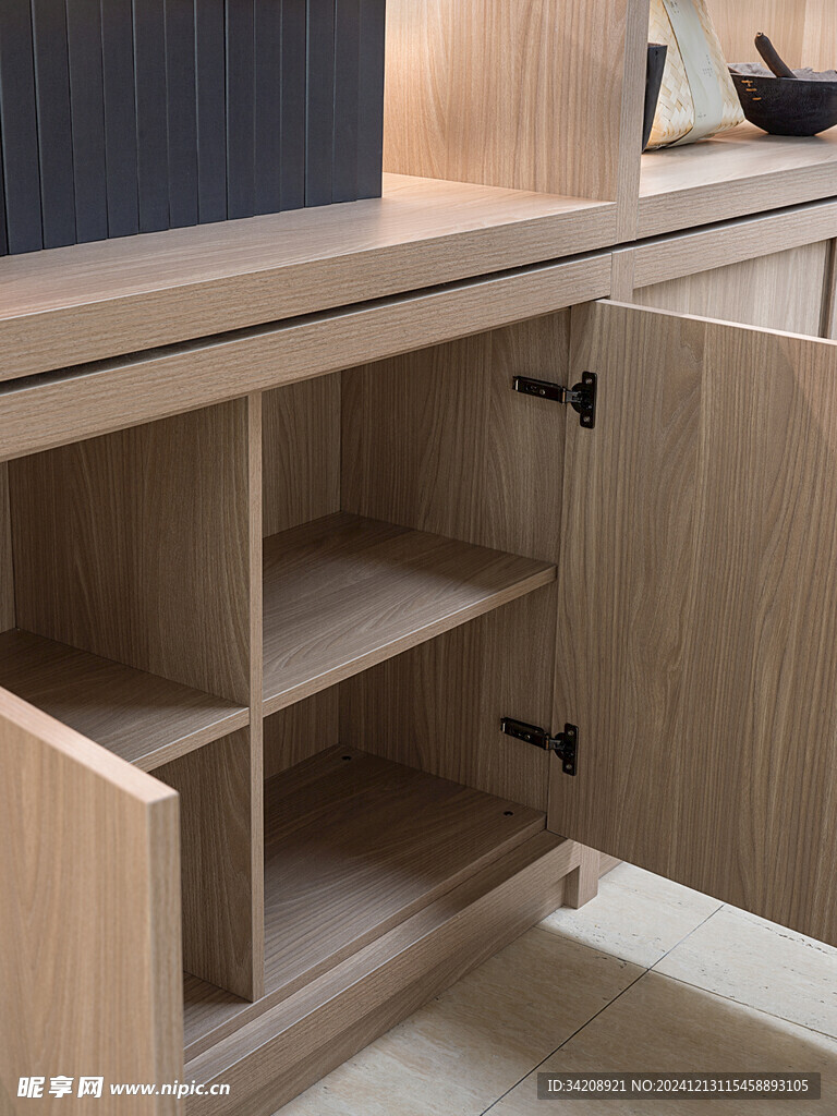 骨骼线胡桃木复古中式风格柜子门