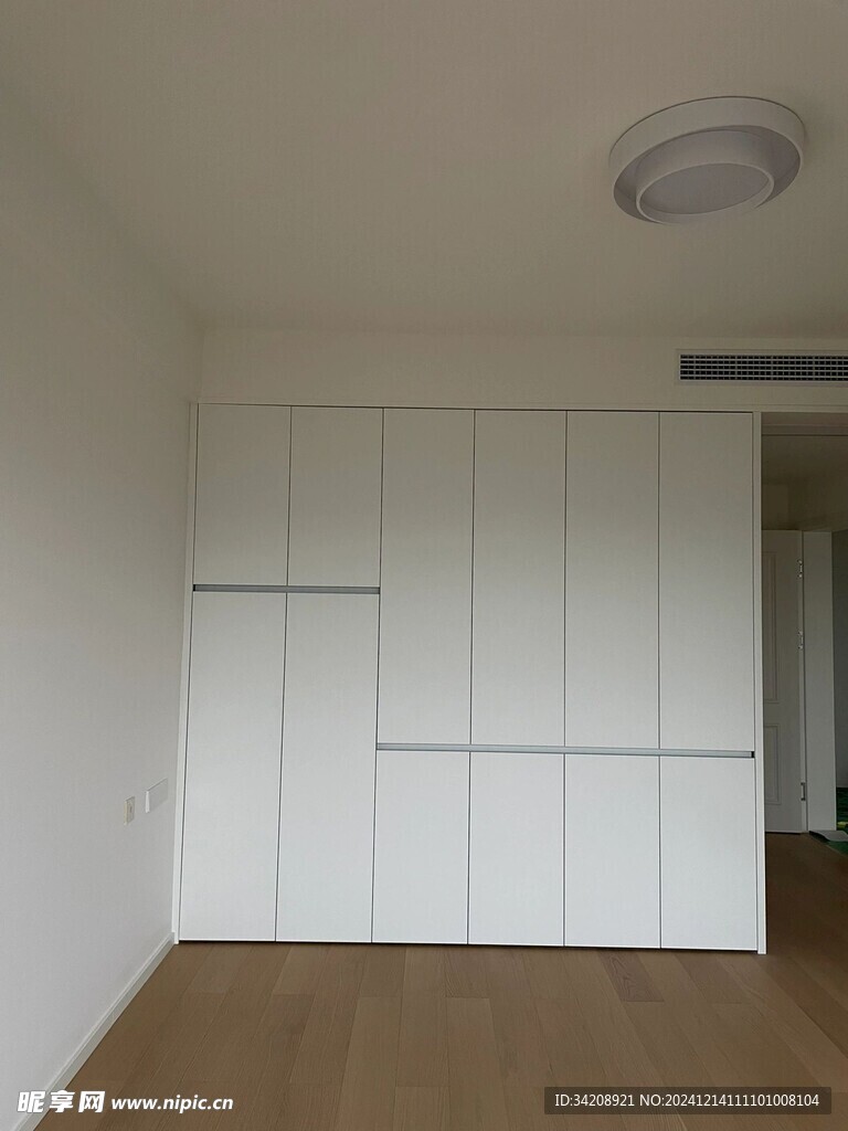 一门到顶分段衣柜高级感全屋定制