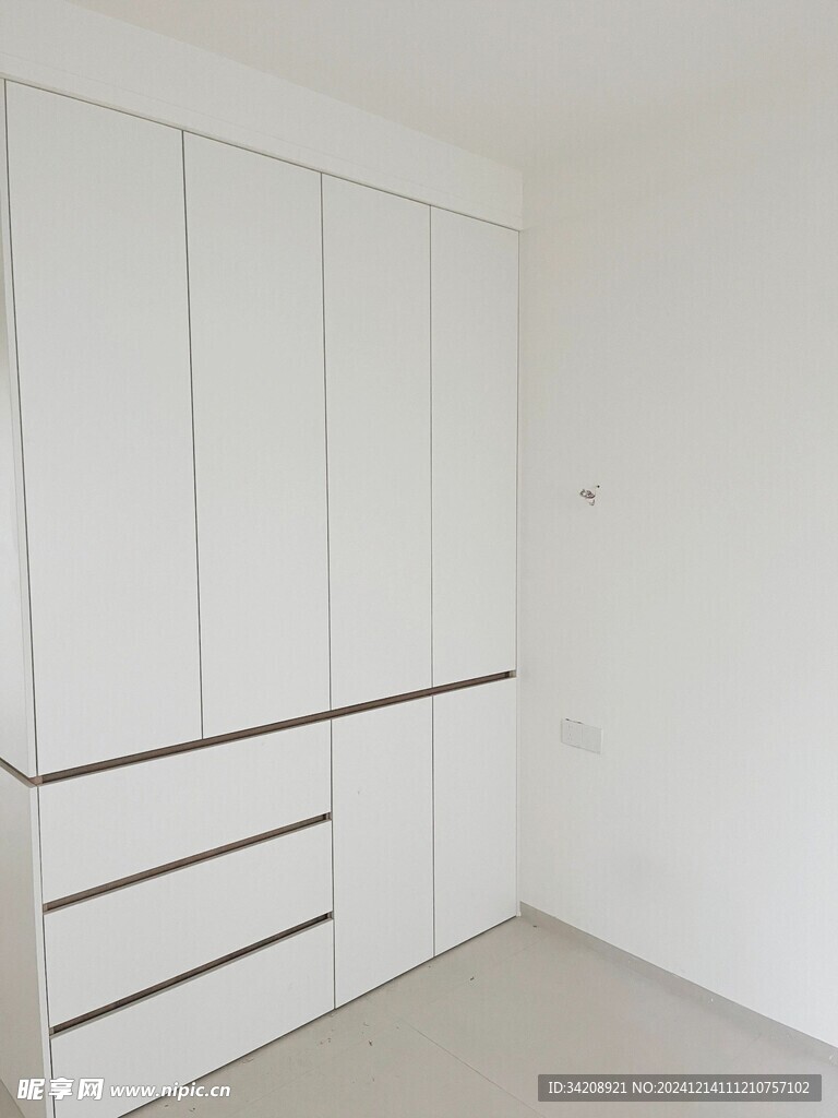 一门到顶分段衣柜高级感全屋定制