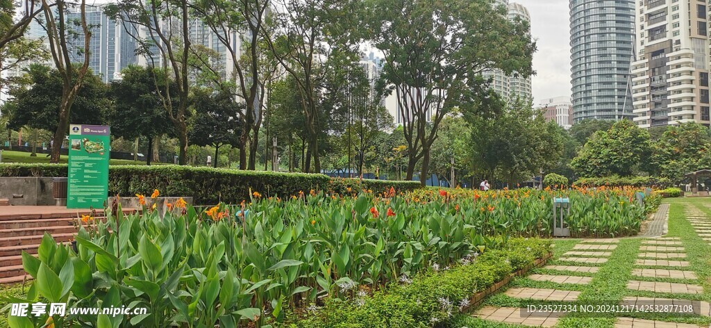  吉隆坡城中城公园一角