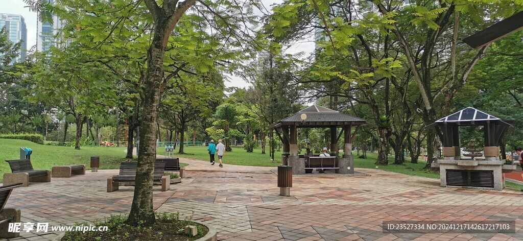  吉隆坡城中城公园一角