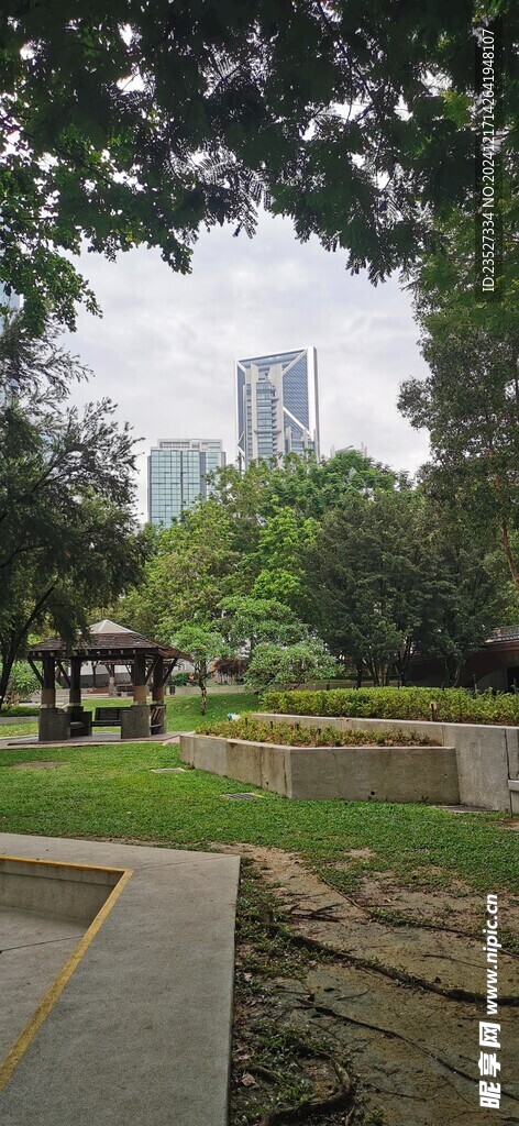  吉隆坡城中城公园一角