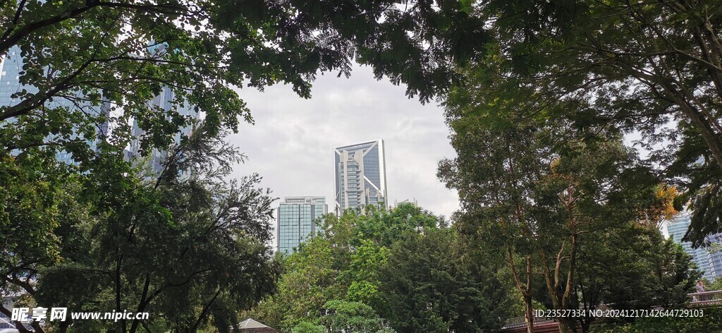  吉隆坡城中城公园一角