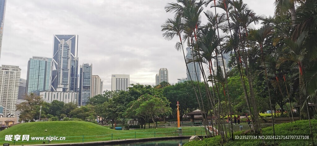  吉隆坡城中城公园一角