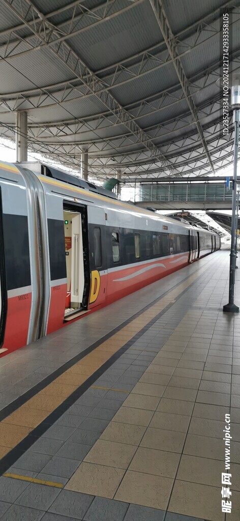 吉隆坡地铁火车站台