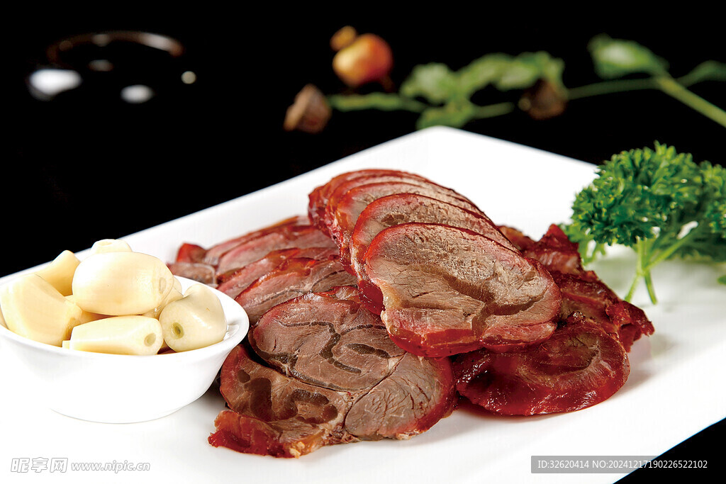 和平烧牛肉 