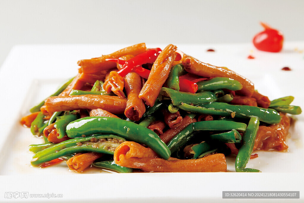 青椒炒鸭肠 