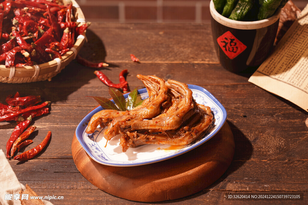卤鸭掌