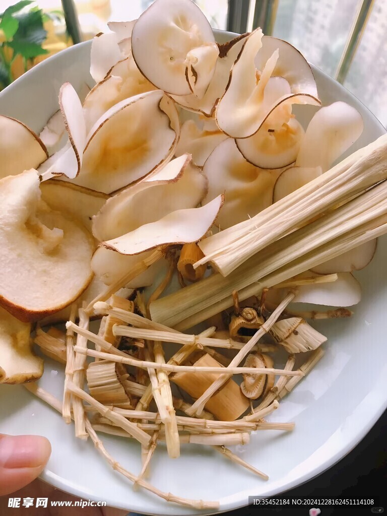 茅根竹蔗雪梨饮