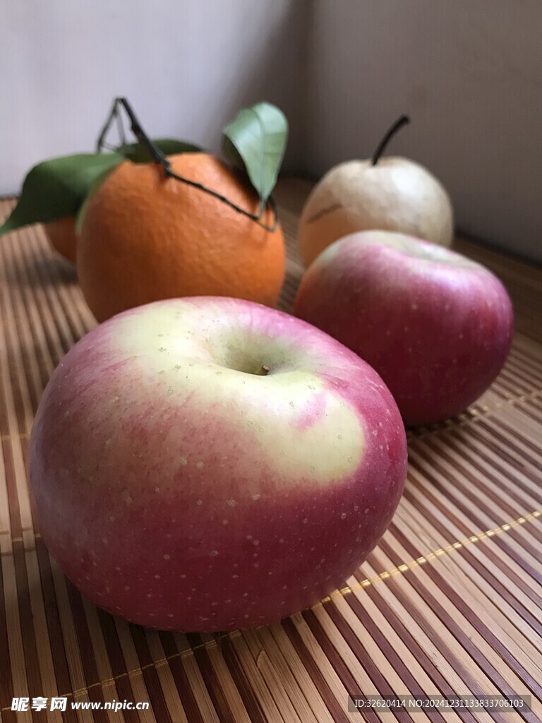 苹果 红富士 