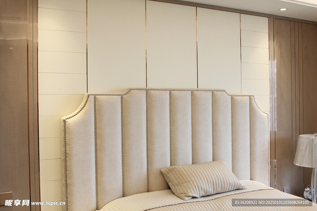 客厅卧室装修极简现代简约中古风