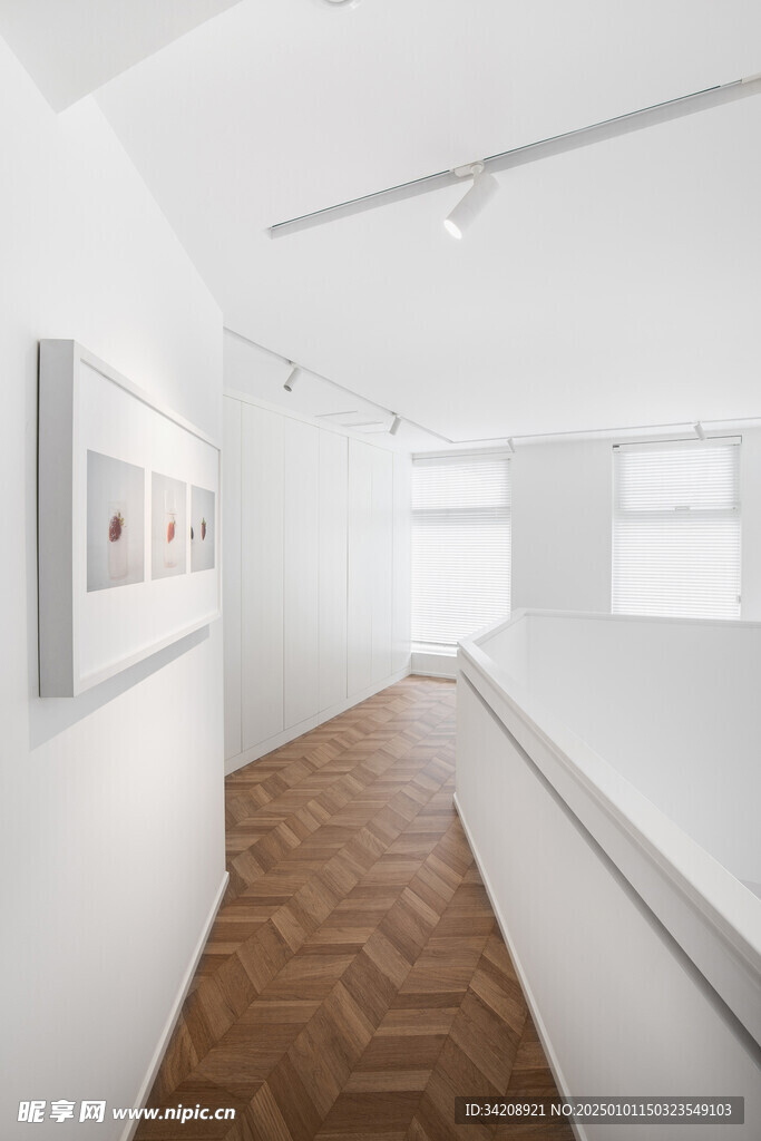 现代客厅卧室极简约风家居装饰品