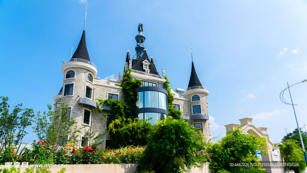 海湾四季城堡前侧面