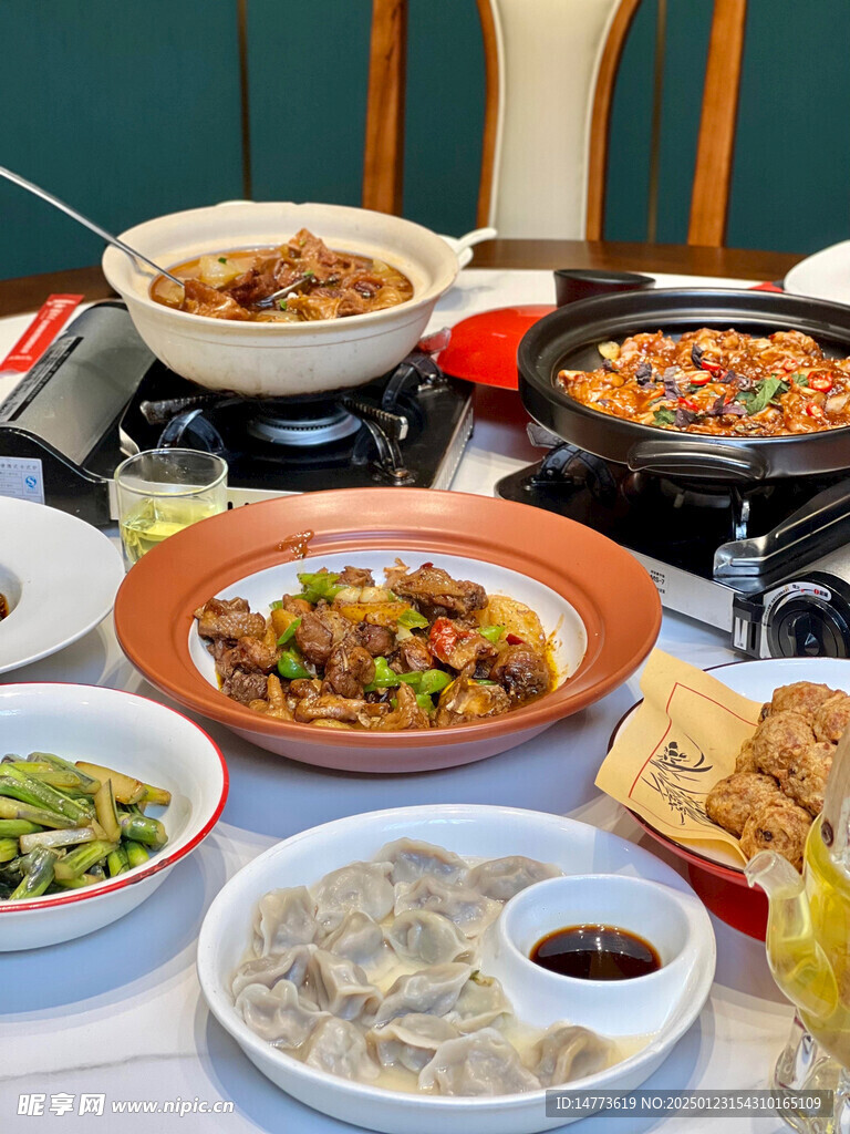 新春宴席
