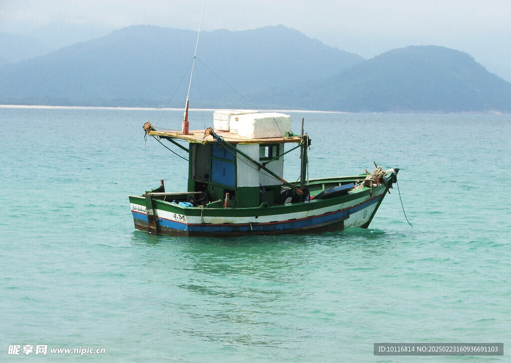 海上渔船