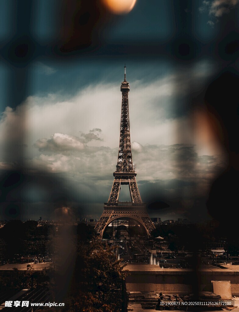 埃菲尔铁塔
