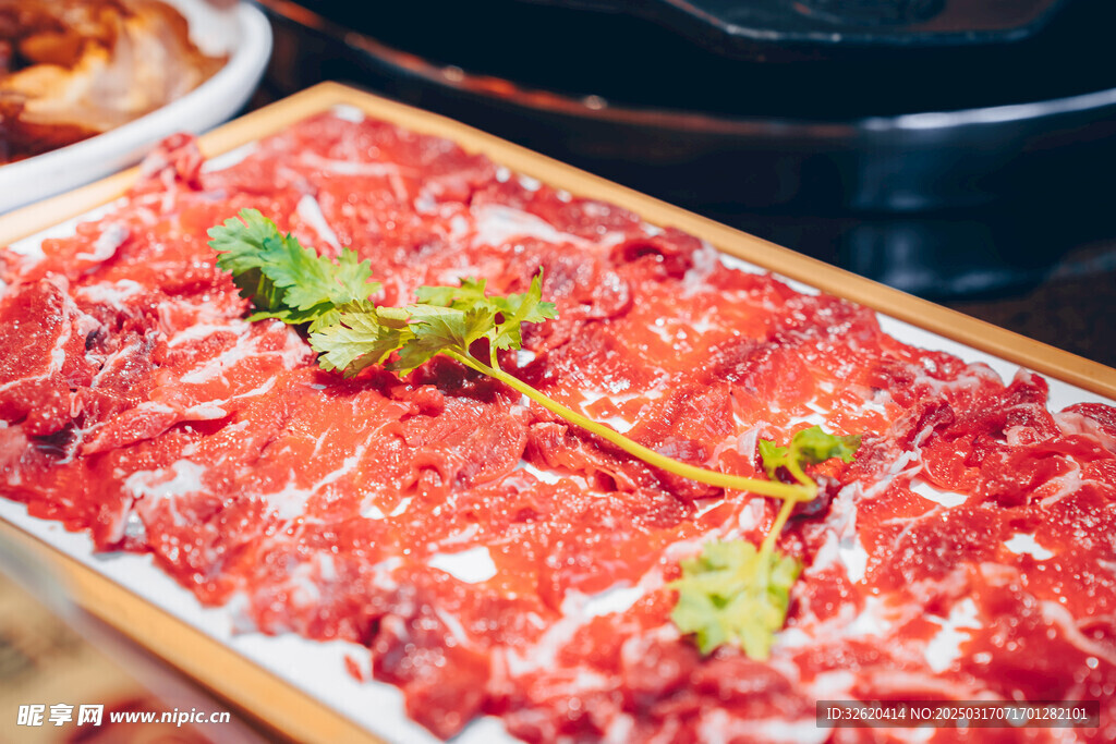 匙仁 牛肉
