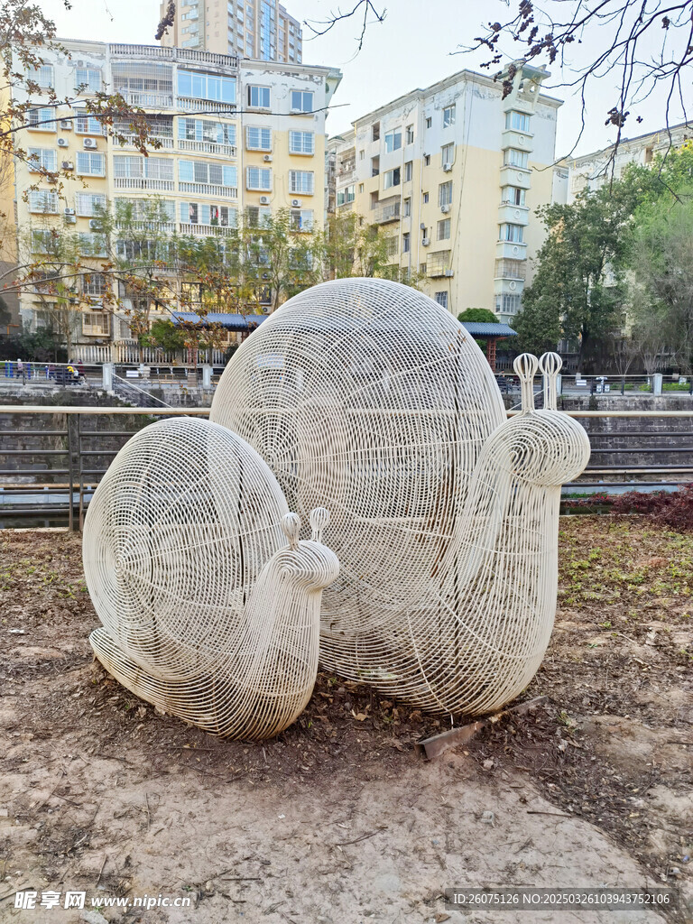 镂空蜗牛