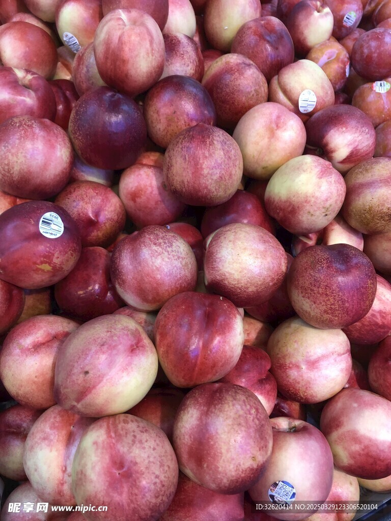 油桃 桃子