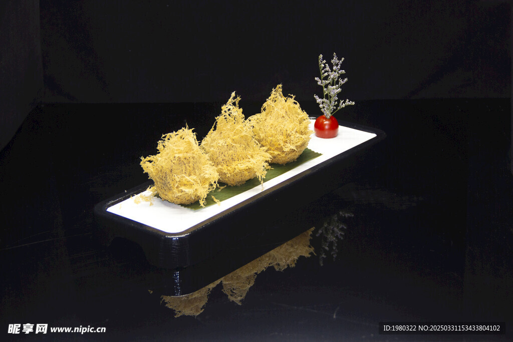 鲜虾炸芋角