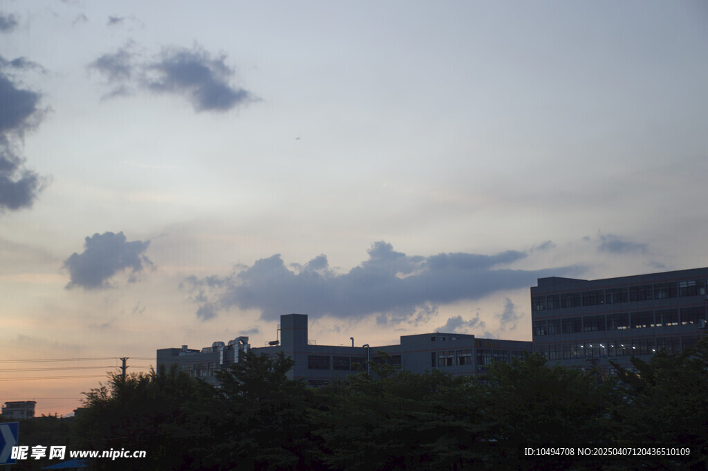 城市黄昏
