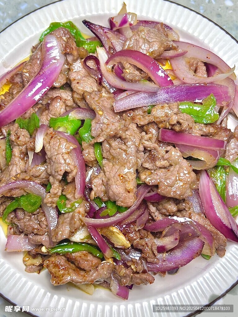洋葱炒牛肉